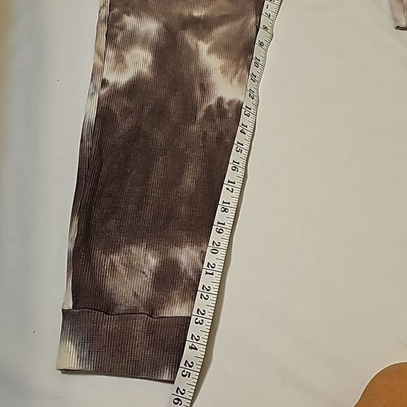 TIC TOC tie dye sweatpant/hoodie set large - Picture 8 of 11